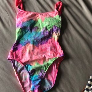 Bright cross back one piece swimsuit 💖💚💙🧡💛